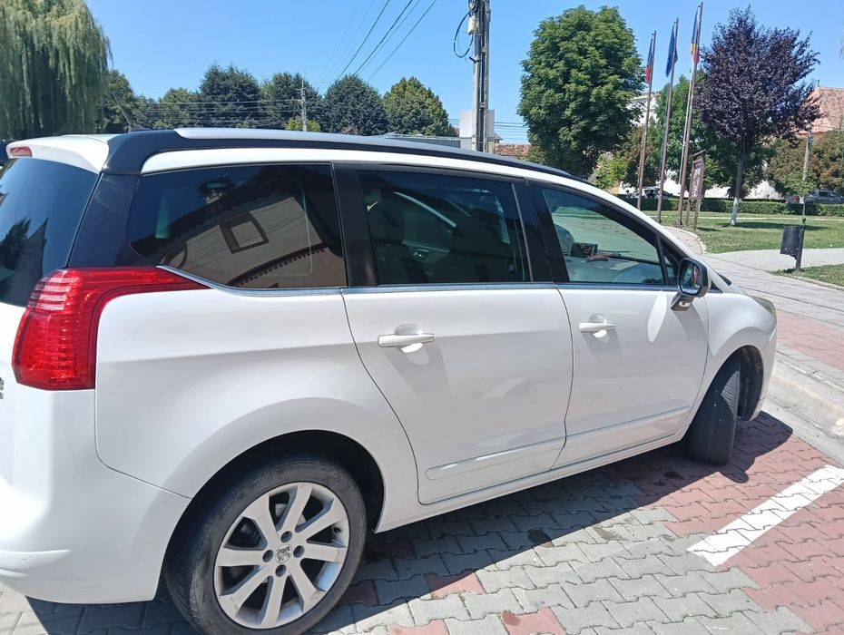 Peugeot 5008 1,4 diesel