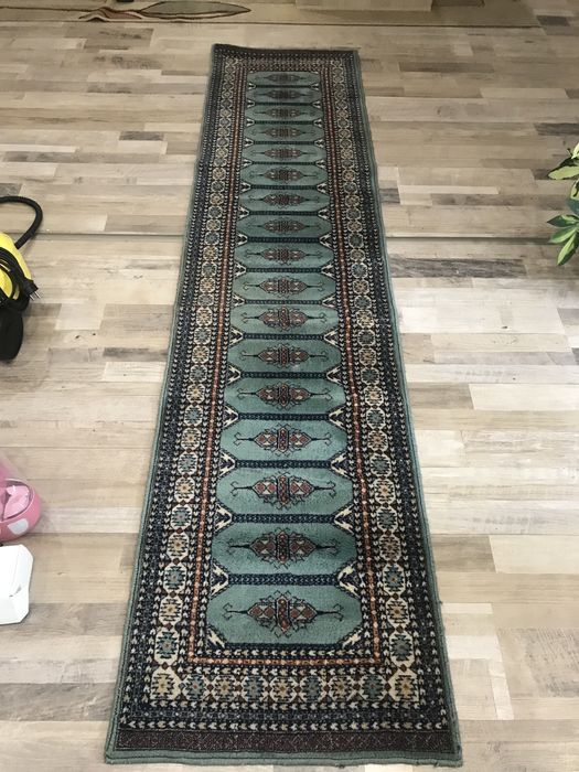 Пътека вълнена 245 см.               .