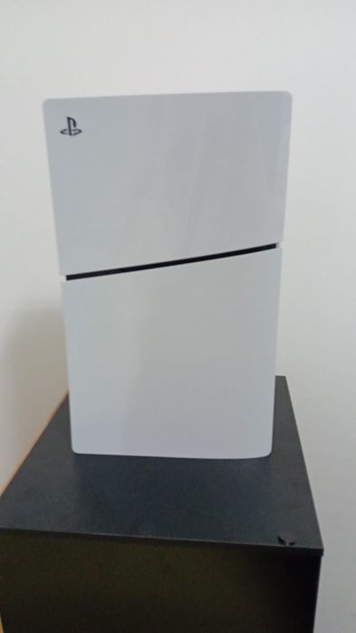 Play Station 5 Slim
