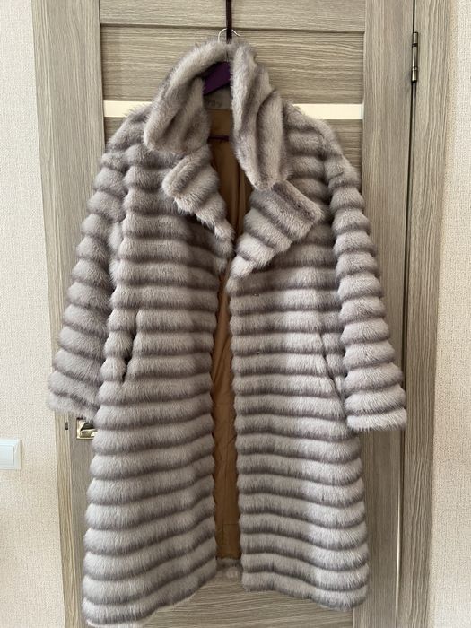 Шуба почти новая