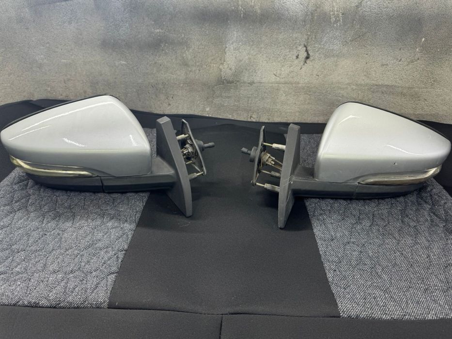 Продам боковые зеркала Ваз гранта