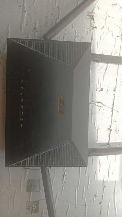 Wi-Fi роутер ASUS RT-AX53U