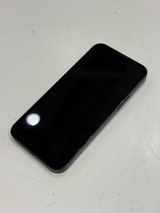 iPhone 13 mini 128Gb в идеале