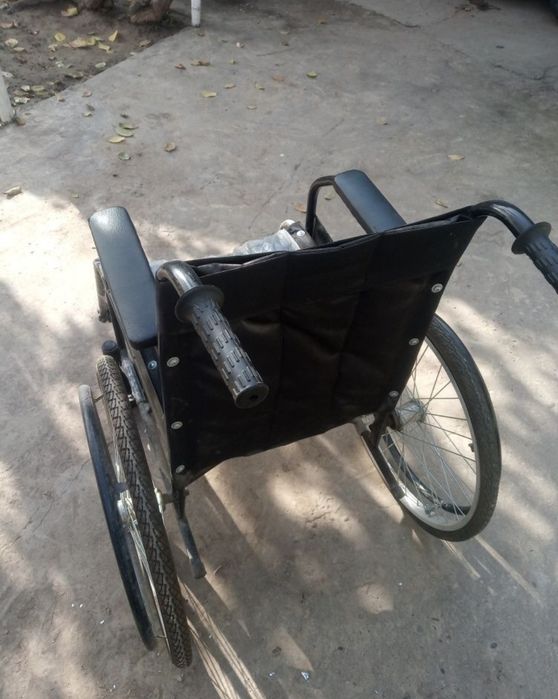 N 39 Nogironlar aravachasi