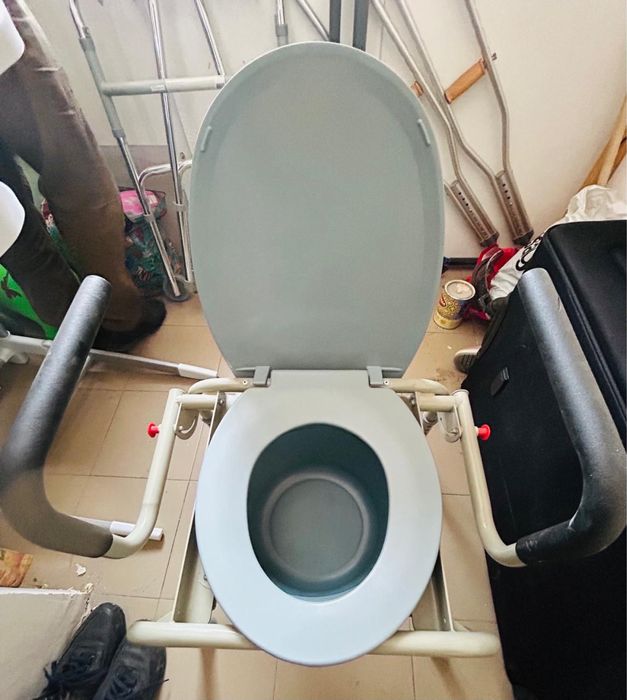 Переносной туалет для взрослых