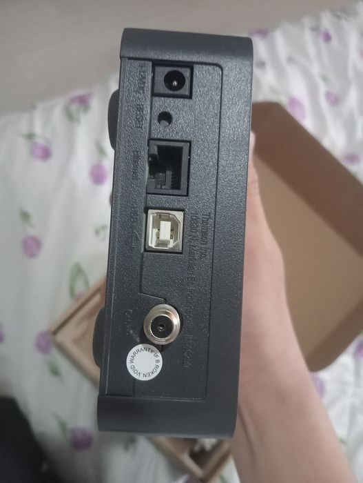 Кабельный модем Thomson TCM420 (DOCSIS) в коробке