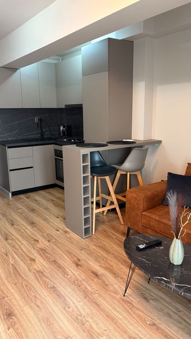 Inchiriez apartament complex Lara Otopeni