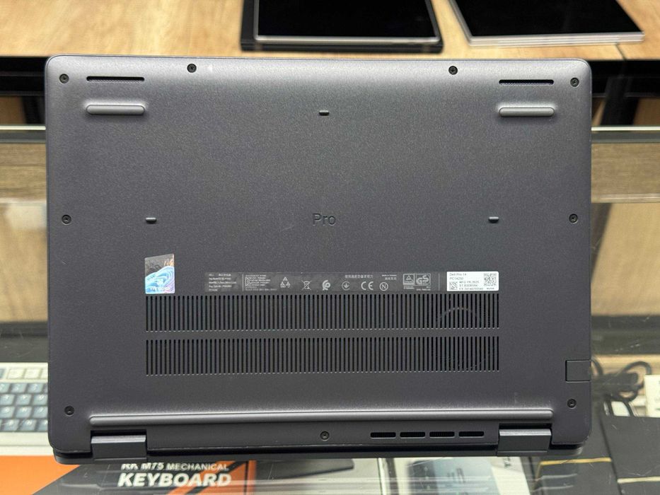 DELL Pro 14 Core 5 120U RAM 16 Gb DDR5 5600 ssd 512