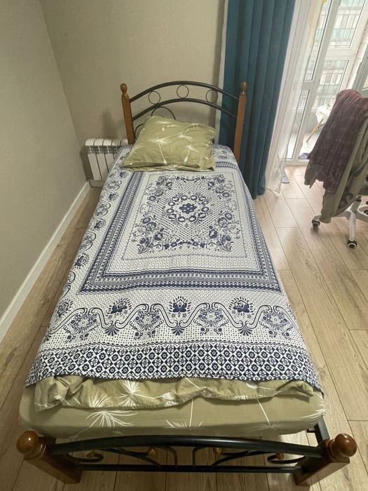 Кровать 1,5спальное