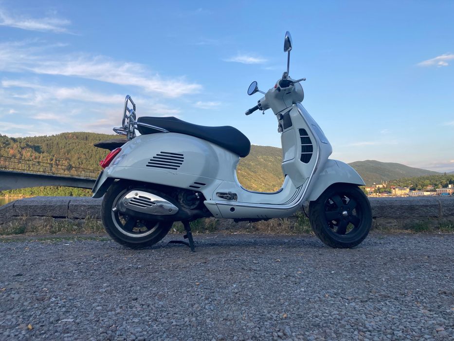 Vespa GTS super sport 300
