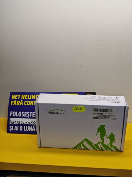 Baterie externă cu panou solar