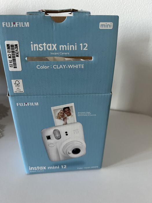 Aparat foto -instax mini 12 -Fuji Film