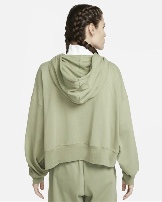 Толстовка Nike.