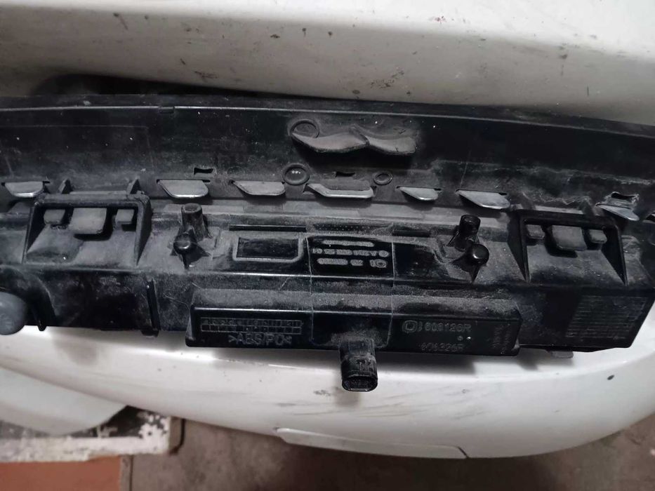 Предна брoня за Mercedes Х166