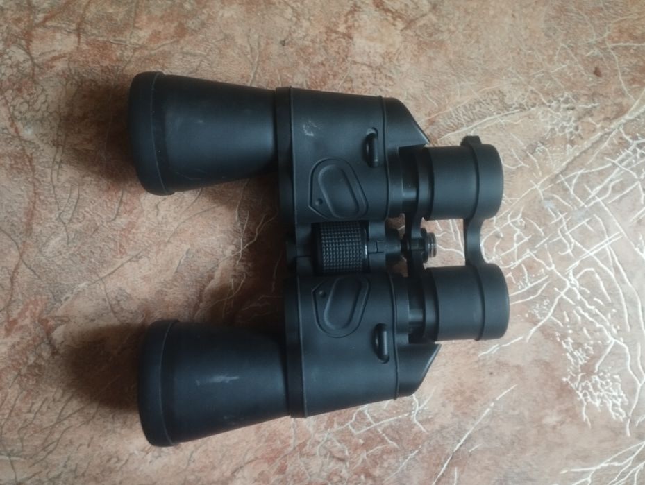 Бинокль туристический