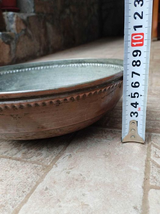 Стара медна паница