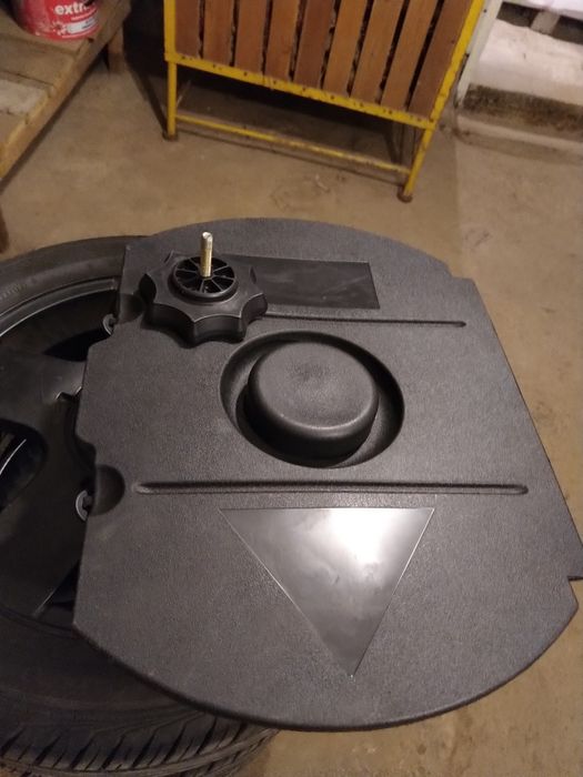 Roti vara jante aliaj  pe 15  originale vw skoda