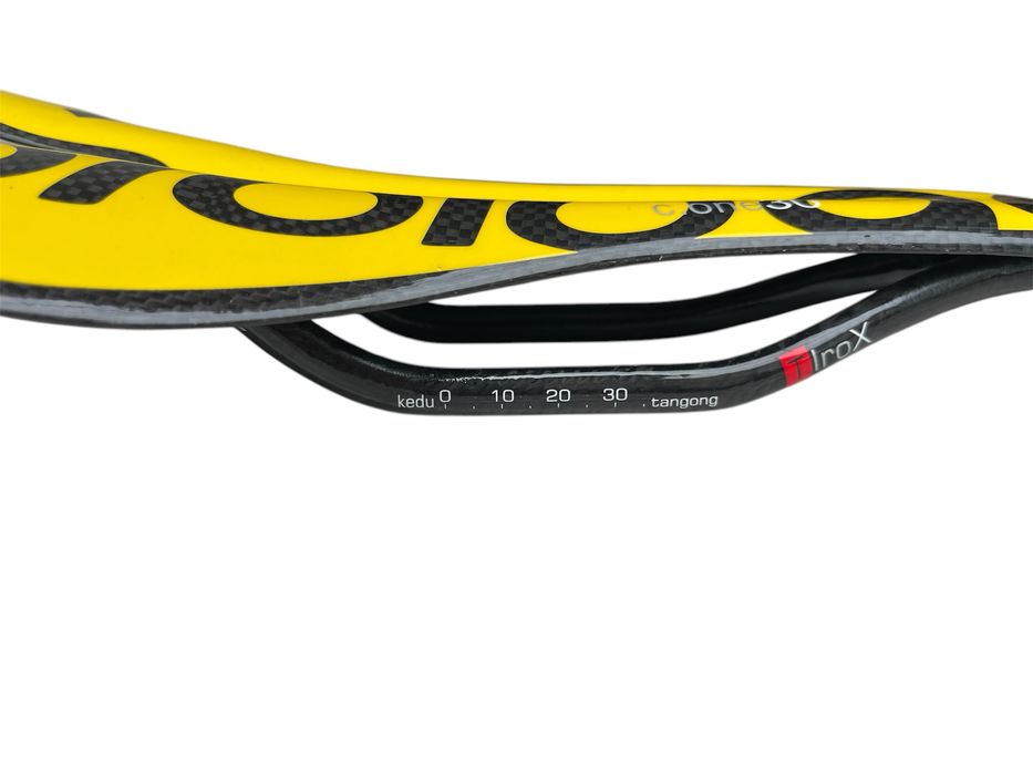 Седалка карбон за шосеен велосипед