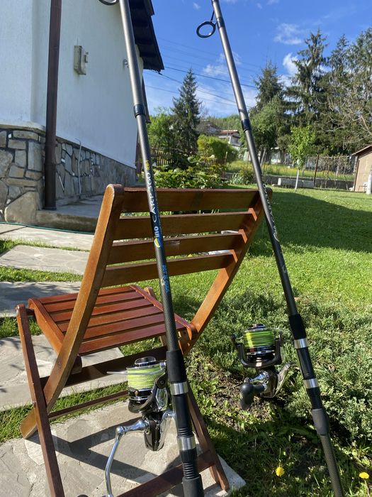 Vând lansete de crap în stare foarte bună, lansări precise și putere excelentă în drill. Mentionez faptul ca sunt folosite o singura dată !