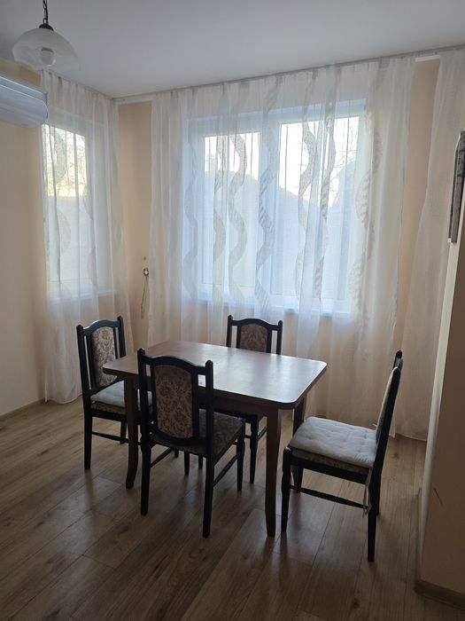 Давам под наем апартамент