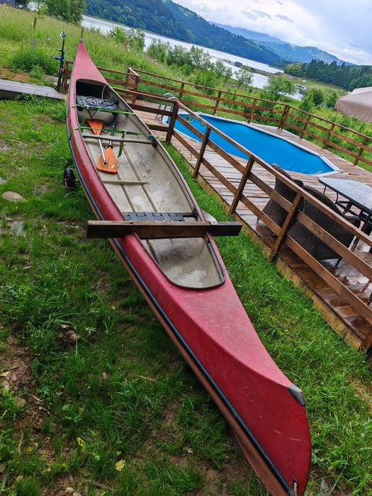 Caic canoe 6 m cu motor