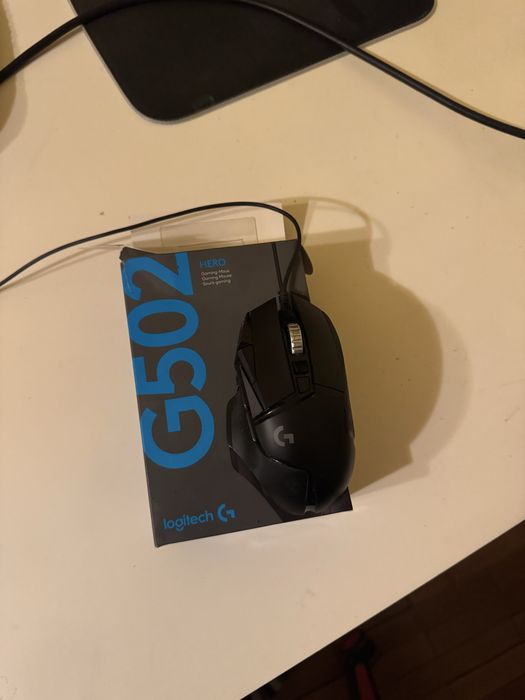 Гейминг мишка Logitech - G502 Hero