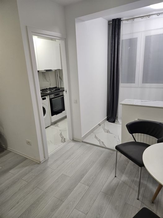 Inchiriere  garsoniera 3 min metrou Parc Drumul Taberei