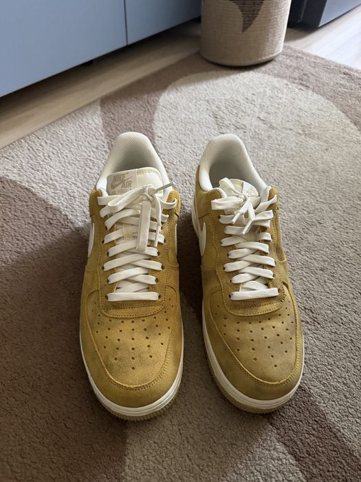 Nike Air Force 1 ’07 LV8 Suede