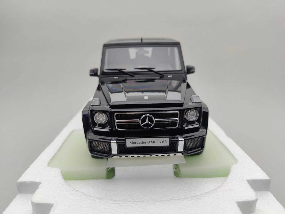 Mercedes Benz G 63 AMG 1/18 Autoart