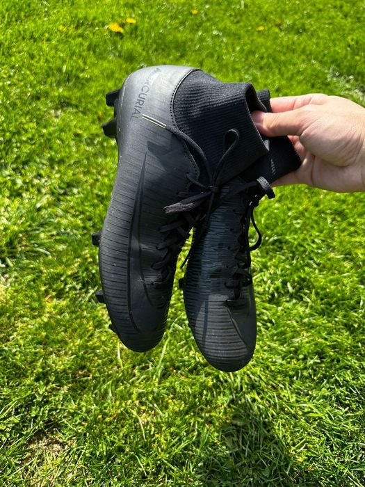 Ghete fotbal Nike mercurial superfly