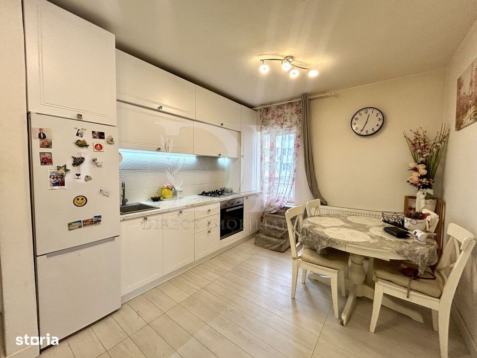Apartament de vanzare / Zona Florilor / Floresti