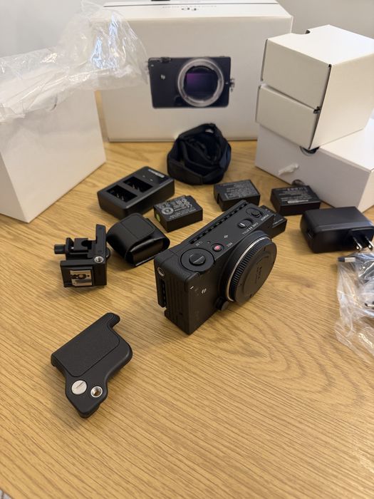 Sigma FP кино камера