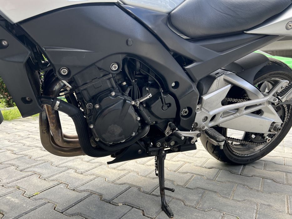 Suzuki GSR 600 cu ABS