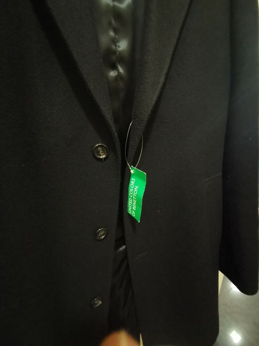 Benetton оригинално страхотно палто Л