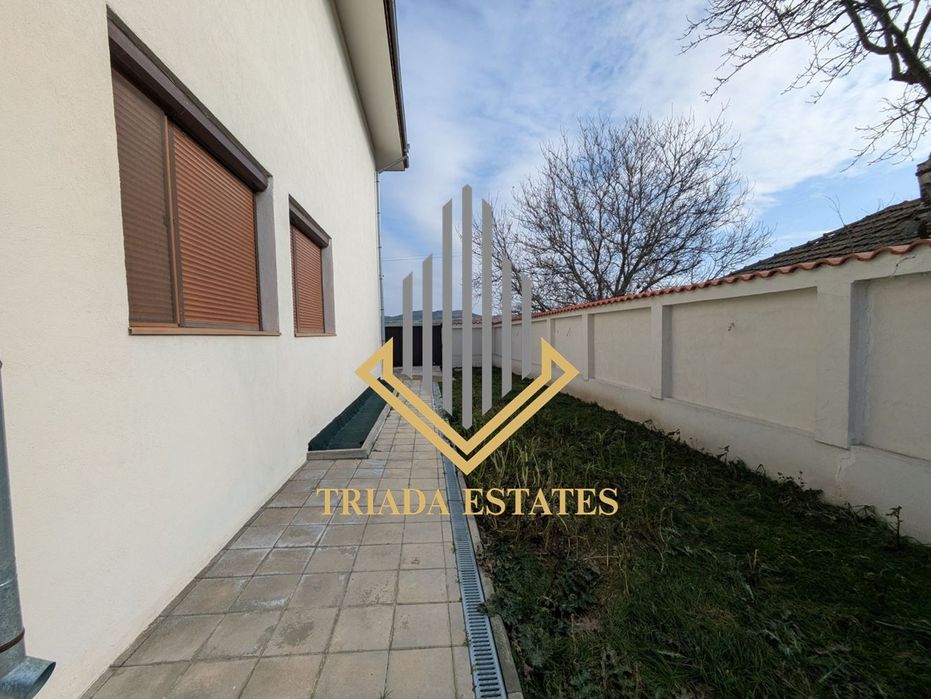 Продава се Къща в с. Миролюбово, Област Бургас - 352 кв.м за 536 €/кв.м - Снимка #1