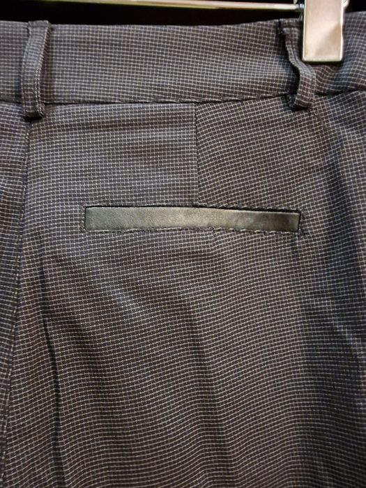 Нов панталон Lucy