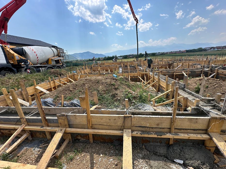 Teren + fundație + proiect casă | 773 mp | Hațeg | Gata de construit