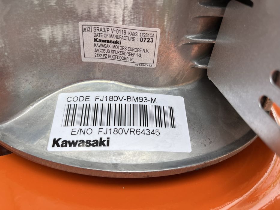 Masina tuns  iarba stihl RM 655 YS