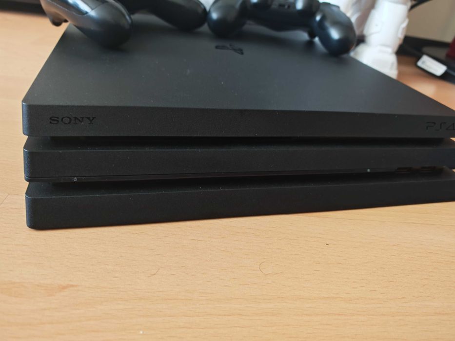 Playstation 4 Pro Ps4 pro 1 tb