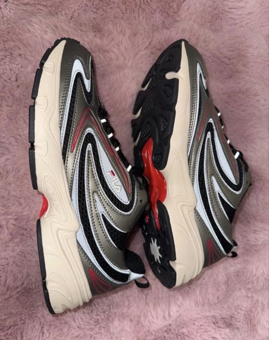 Adidași Fila Actix Retro Low Mărimea 44 – Noi / În cutie