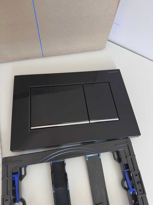 Geberit Sigma30 - Clapetă de acționare WC, negru si alb 115.883.KM.1