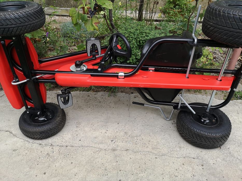 Cart/Kart cu pedale PUKY F1 pentru copii 6 la 12 ani rosu/negru