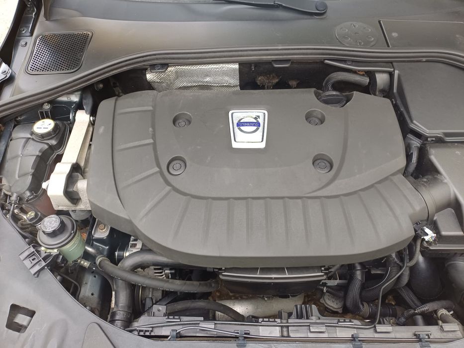 Vand Volvo , V60,an 2013 la 4650 euro Timișoara