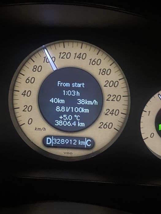 Vand Mercedes CLS 350 CDI  consum 8..9 urban si extra urban