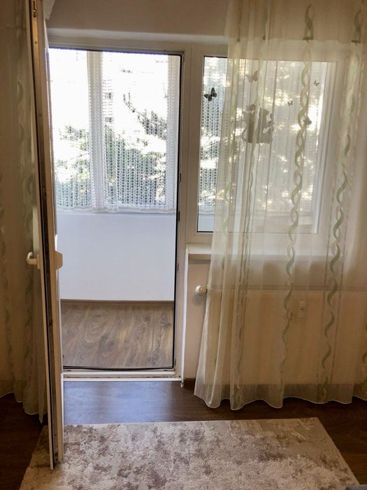 Închiriez garsonieră intrare Obcini
