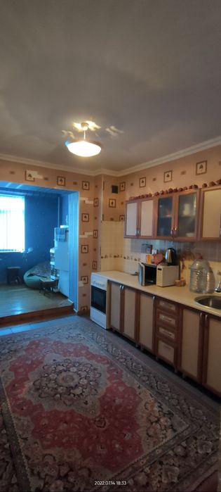 Ц-1 продается квартира 4/4/4 ряд с французского посольства