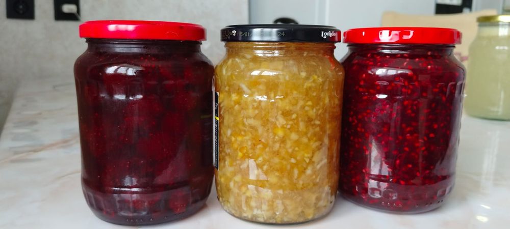 Свежие натуральные домашние варенье
