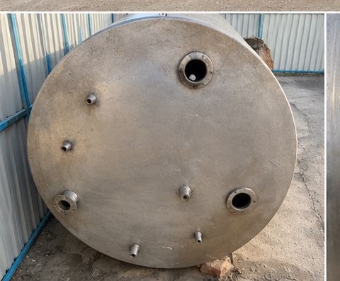 Ёмкость из нержавейки. Объем 2200 литр