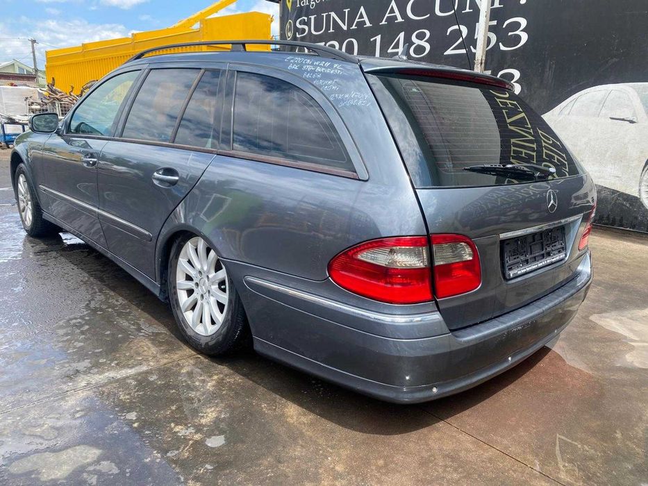 dezmembrez Mercedes E class w211 220 cdi/haion w211/ usa fata w211/far