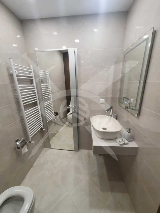 Дава се под наем Тристаен апартамент в София, Кръстова вада - 94 кв.м за 920 € - Снимка #10